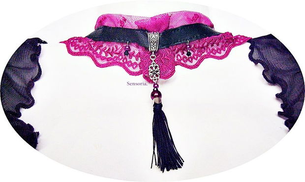 chocker dantelat violet cu ciucure