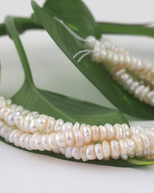 Perle cultura 4.5-5.5x2.5-3mm, cod P31A  (0.5sir)