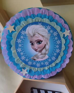 Piñata Elsa