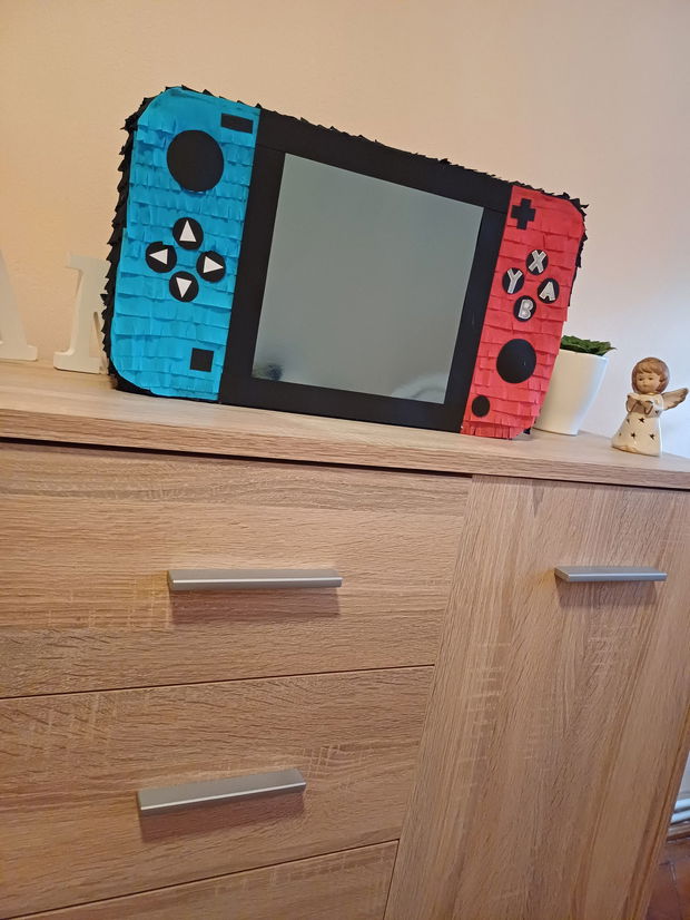 Pinata Nintendo Switch