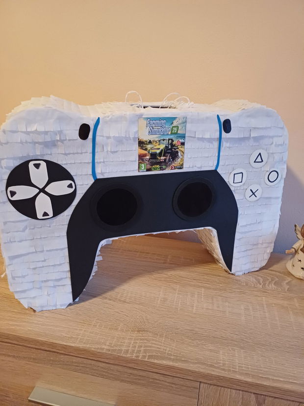 Pinata Controller  PS 5