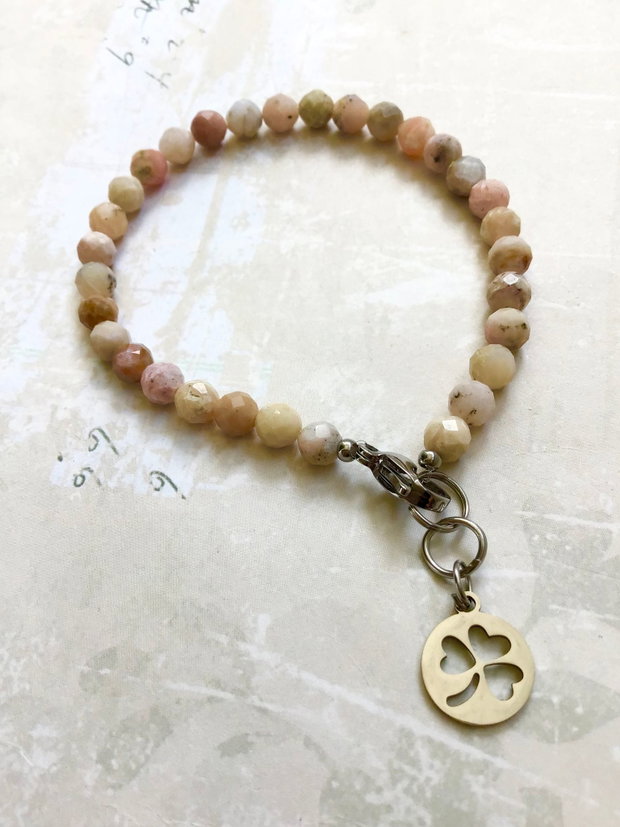 Bratara opal roz & trifoi