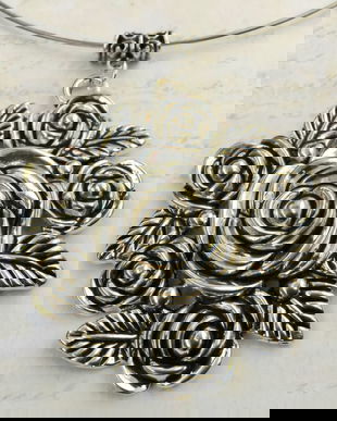 Pandantiv trandafiri zamac argintat