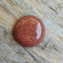Cabochon goldstone (piatra soarelui), 25 mm