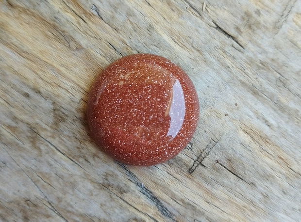 Cabochon goldstone (piatra soarelui), 25 mm