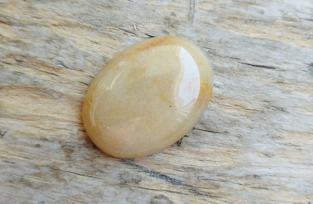 Cabochon aventurin galben, 40x30 mm