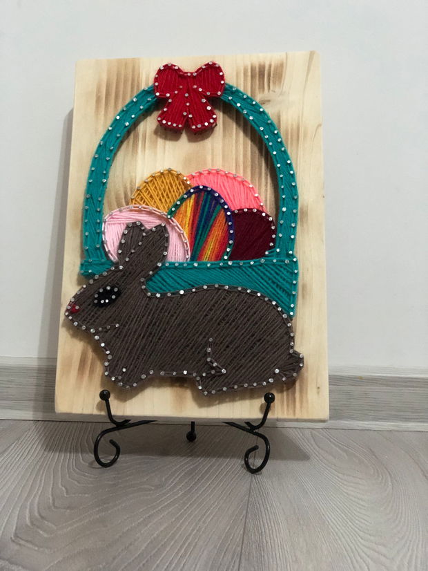 Tablouri string art