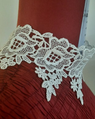 Choker din dantelă