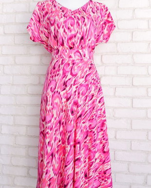 Bluza si Fusta Vaporoase Roz cu Crem
