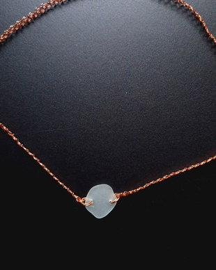 Colier din cupru cu medalion sticla de mare