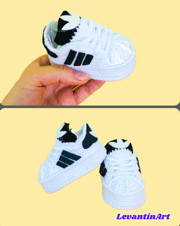 Botosei pentru bebelusi imitatie Adidas. Incaltaminte nou-nascut handmade. Botosei bebe 0-6 luni LA COMANDA