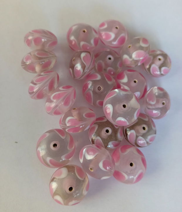 Margele lampwork,cu flori roz