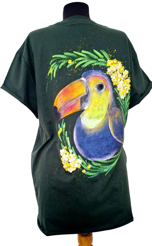 Tricou pictat L "Tucan"