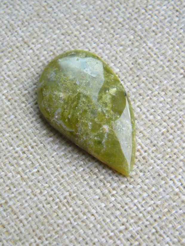 Caboson opal verde (F50-1)