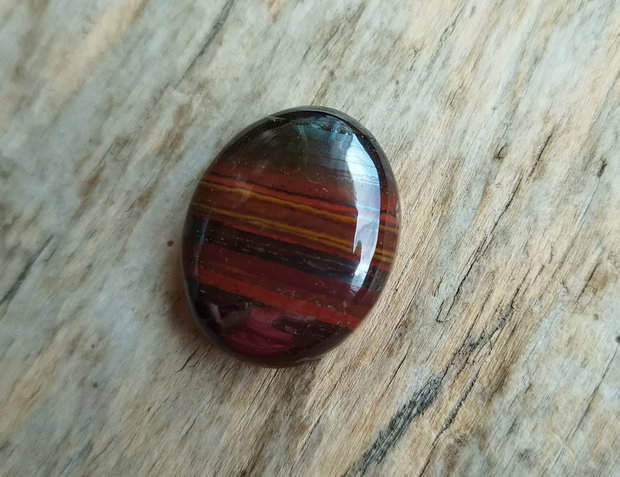 Cabochon jasp rosu cu pirita, 24x18x7 mm