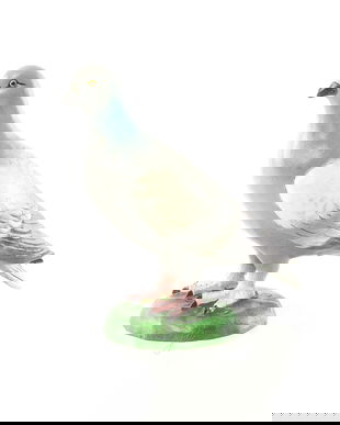 Porumbel-statueta din fonta pictata