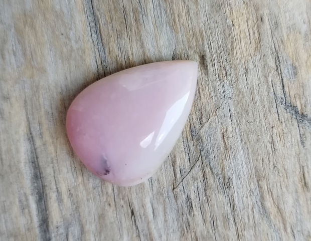 Cabochon opal roz, 28*21*6.5 mm