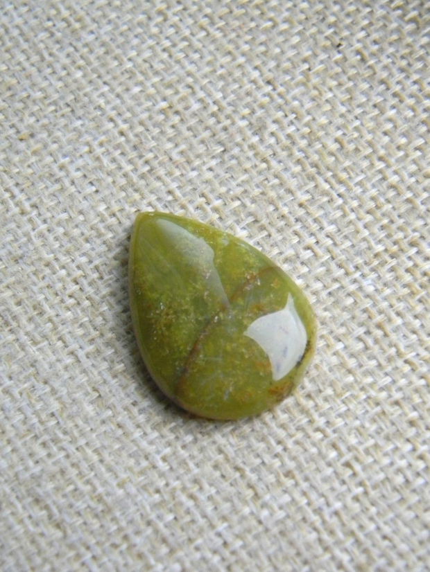 Caboson opal verde (F42-1)