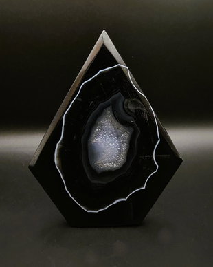 Agat Negru - Sculptura piatra semipretioasa