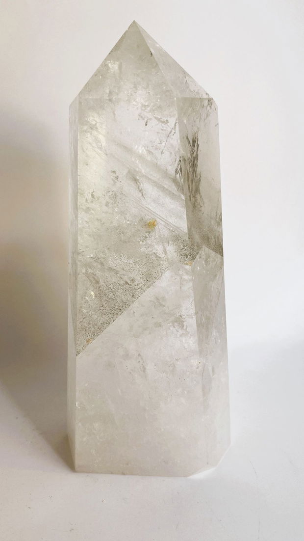 Cuart Transparent- Obelisc