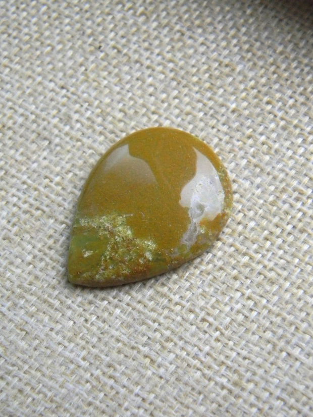 Caboson opal verde (F42-1)