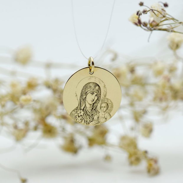 Pandantiv banut personalizat Icoana Maica Domnului  Aur 14k