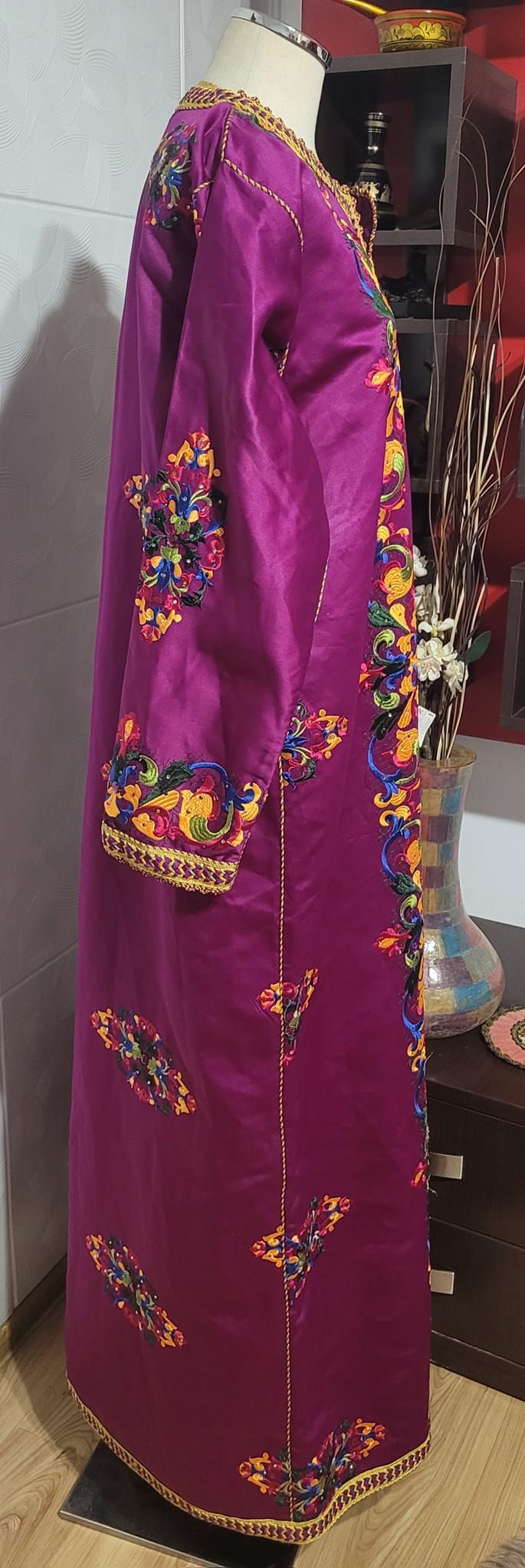 Caftan cu broderie opulenta