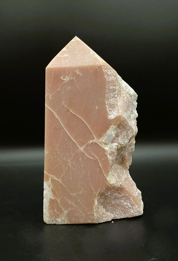 Opal Roz - Obelisc Piatra Bruta