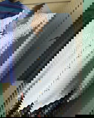 Bluza alba, broderii masive, noua