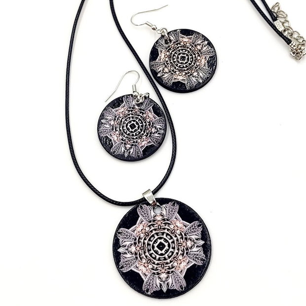 Set colier si cercei lemn, Mandala pearls 8