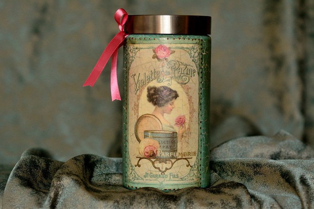 Borcan depozitare :Vintage Lady