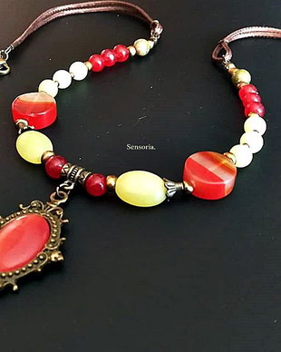 colier jad lime si agate roscate