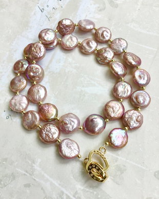 Colier perle baroc rose cu reflexii colorate