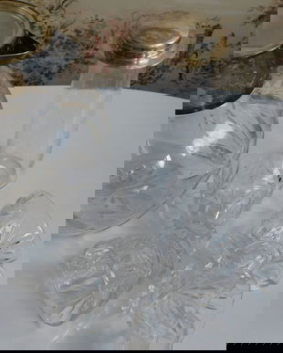 Carafa  cristal  vintage interbelica ,  capac     si  tortita  argintate,4  canite