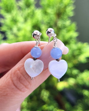 Cercei argintați PEARLY HEARTS