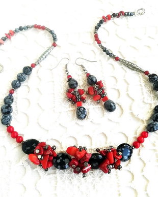 Set coral rosu si obsidian fulg de nea