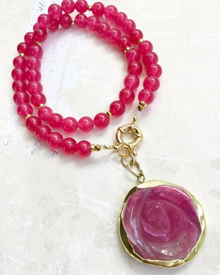 Colier floare & agate roz ciclam