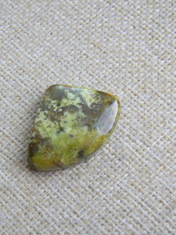 Caboson opal verde (F40-3)