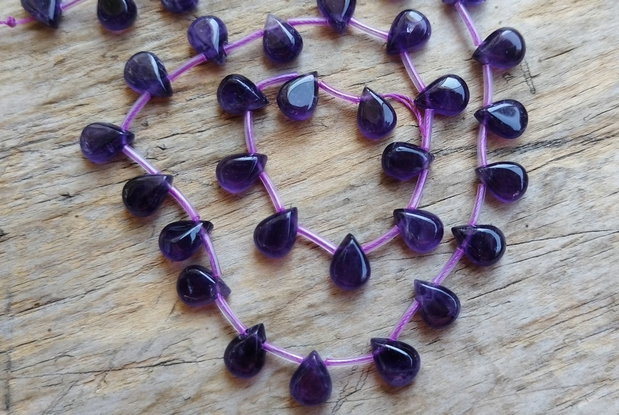 Ametist, briolete 10x8x5 mm