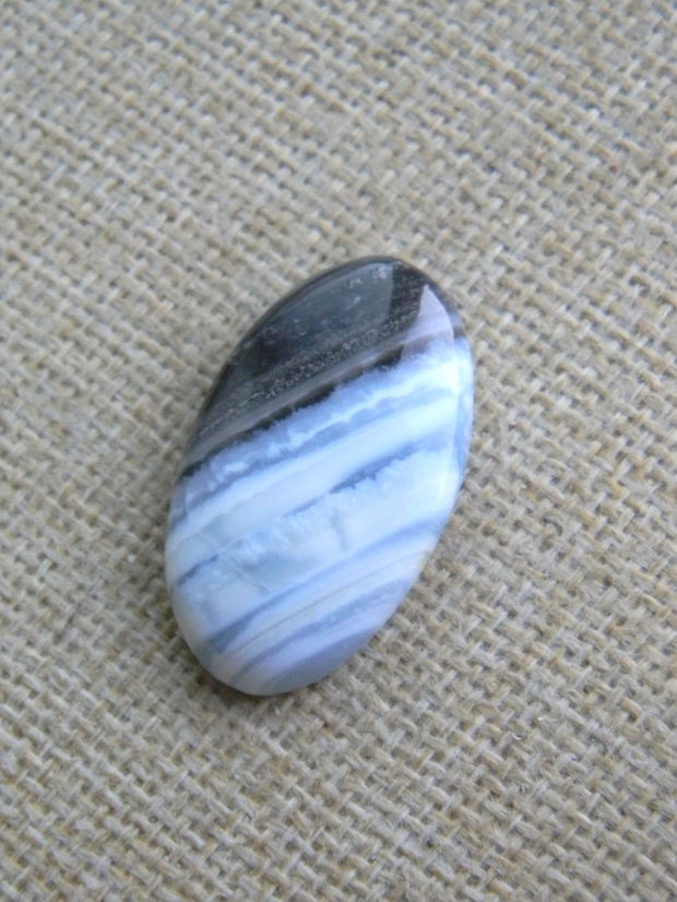 Caboson blue opal (F46-1)