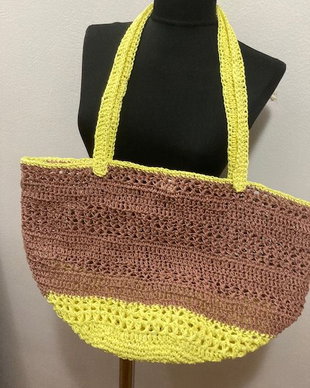 Sac crosetat din rafie