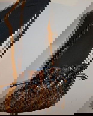 Geanta din piele de sarpe