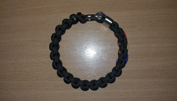 Brățară paracord verde pădurar și tricolor cu inel și închizătoare cu cheiță din inox