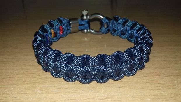 Brățară paracord Bleu Jandarm cu tricolor, inel și închizătoare cu cheiță din inox