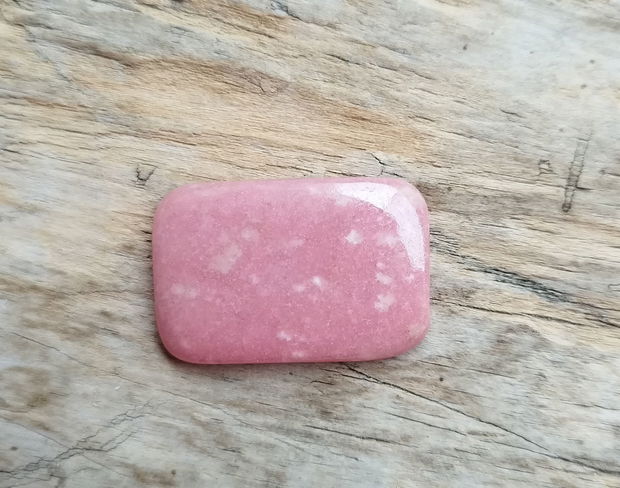 Cabochon thulit, 33x22x5.5 mm