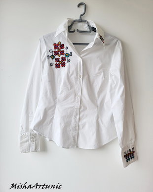 Camasa bumbac accesorizata cu broderie impaslita