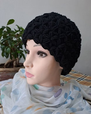 Căciulă neagră