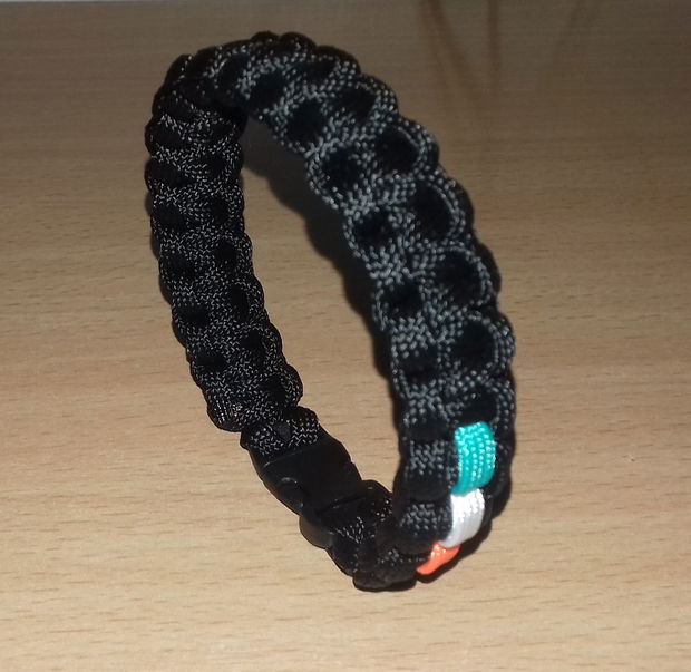 Brățară paracord și tricolor cu închizătoare trident din plastic