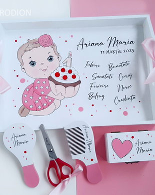 Tava turta fetita pictata manual personalizat cu nume, set prima aniversare