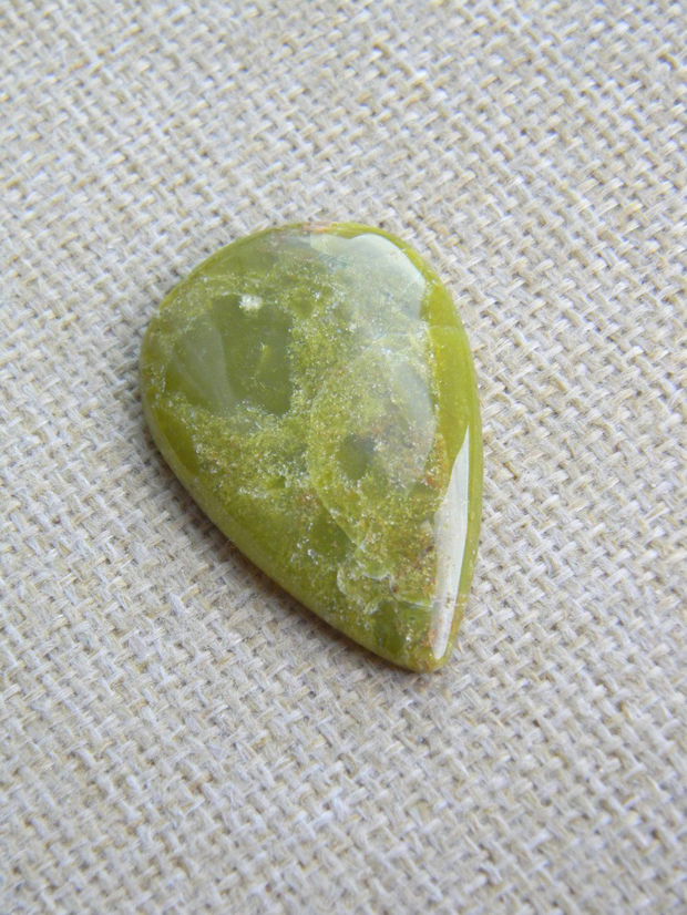 Caboson opal verde (C42)